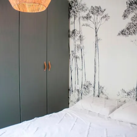 Appartement Nice 24 M Decorated And Refurbished With Wifi Parijs